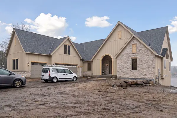 4100 115th AVE NW, Coon Rapids, MN 55433