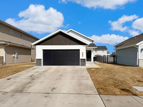 6032 80th AVE S, Horace, ND 58047