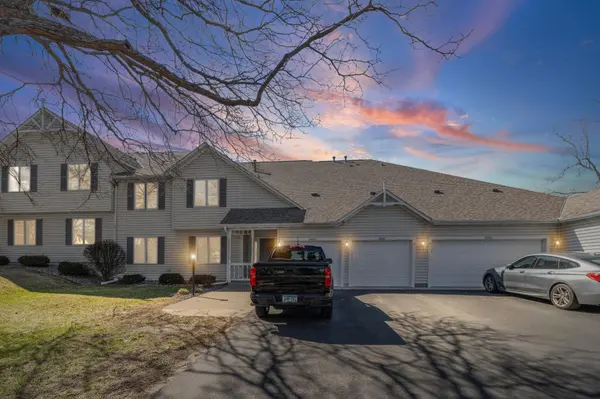 2662 Lake Court DR #48, Mounds View, MN 55112