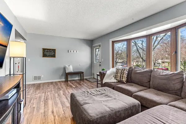 1720 131st AVE NW, Coon Rapids, MN 55448