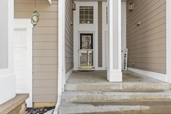 15570 Eagles Nest WAY, Apple Valley, MN 55124