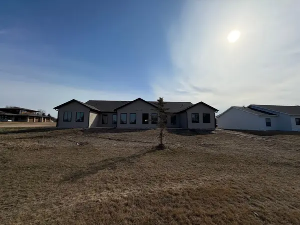 117 Altavista DR, Detroit Lakes, MN 56501