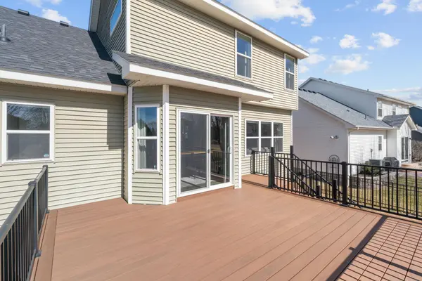 11281 69th ST NE, Albertville, MN 55301