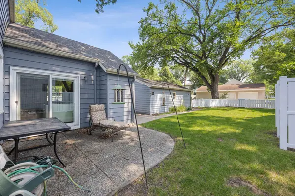 1257 4th ST N, Fargo, ND 58102