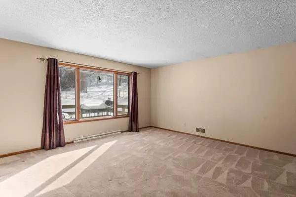 2287 Brooks AVE, Red Wing, MN 55066