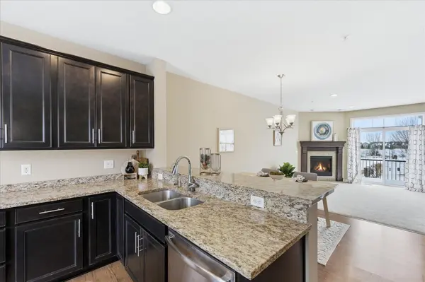 5142 95th LN N, Brooklyn Park, MN 55443