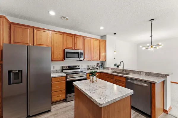 3515 Cherry LN #G, Woodbury, MN 55129