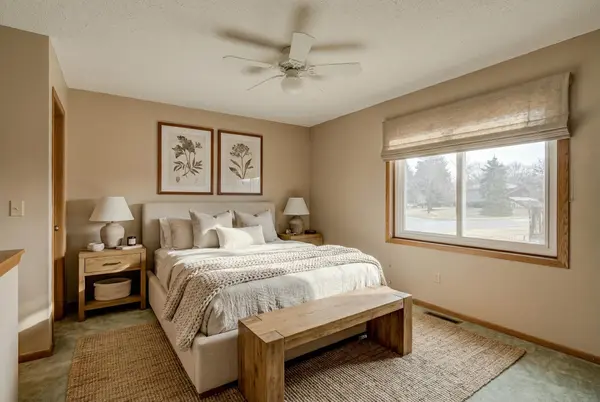4745 Narvik DR, Eagan, MN 55122