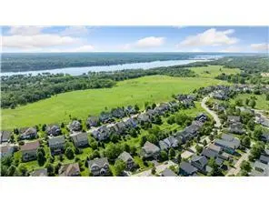 982 Inspiration Pkwy N, Bayport, MN 55003