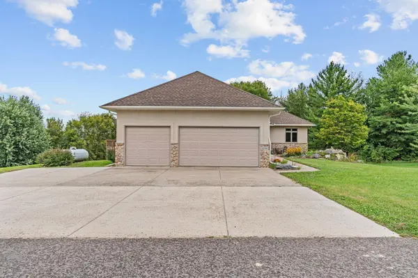 8700 Grace LN, Greenfield, MN 55357