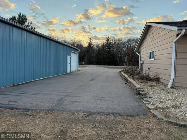 30801 144th ST NW, Princeton, MN 55371