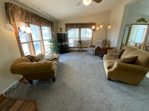 231 Park ST N, Eden Valley, MN 55329