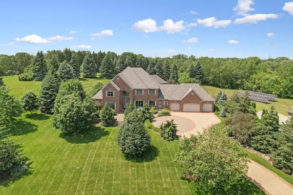 11125 Alameda AVE, Inver Grove Heights, MN 55077