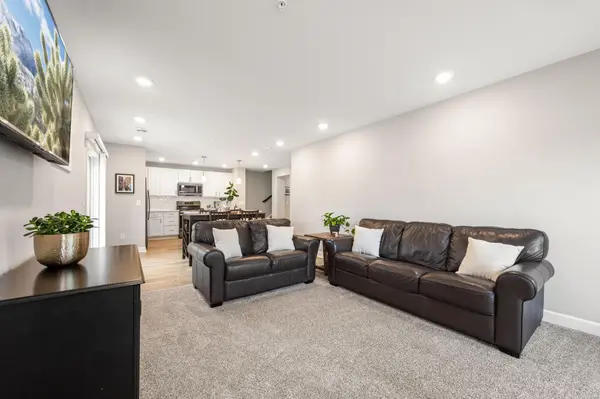 10886 Territorial TRL, Maple Grove, MN 55369