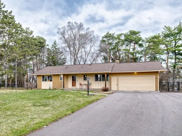15930 5th AVE N, Plymouth, MN 55447