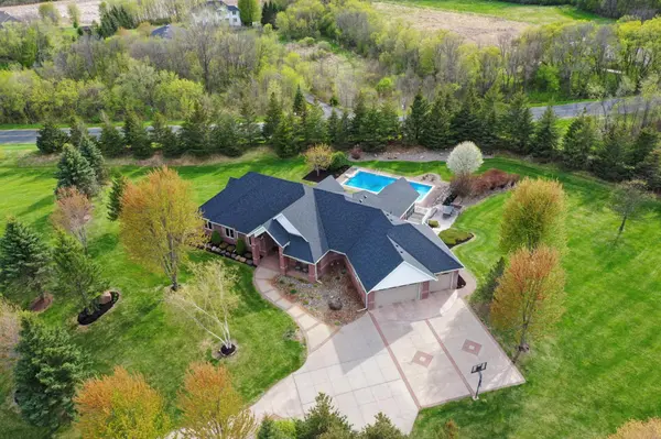 4700 Covey TRL, Medina, MN 55340