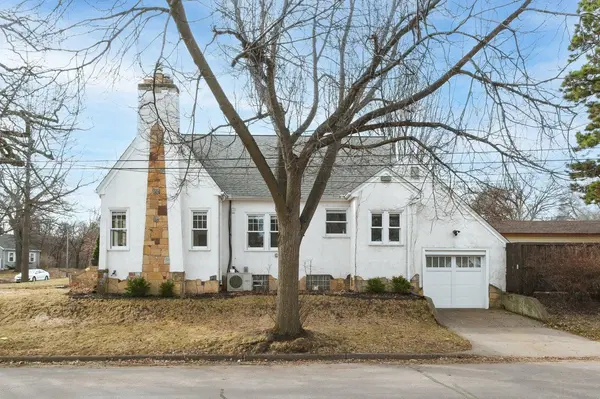 4433 Oliver AVE N, Minneapolis, MN 55412