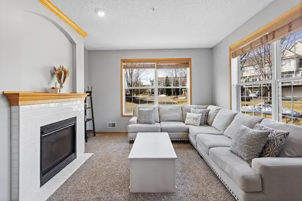 1509 111th DR NE #D, Blaine, MN 55449