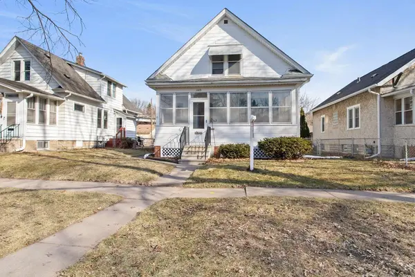 1105 Pleasant AVE, Saint Paul, MN 55102