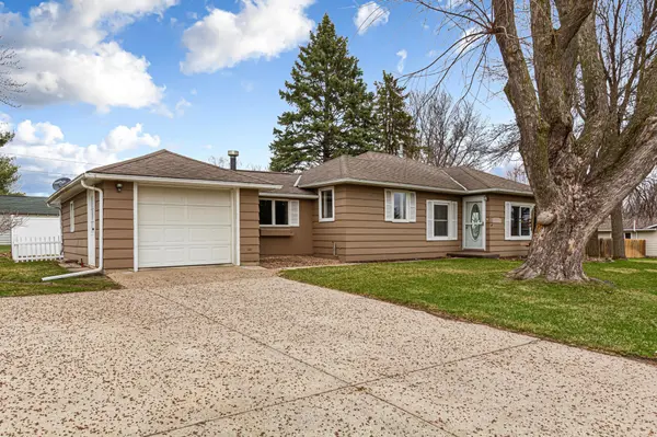 1172 6th AVE SW,  Faribault,  MN 55021