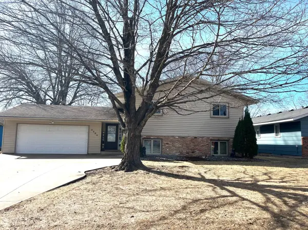 2904 Monroe PL,  Saint Cloud,  MN 56303