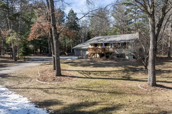 3940 Davis ST, Pequot Lakes, MN 56472