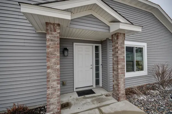 529 Ford ST E, Northfield, MN 55057