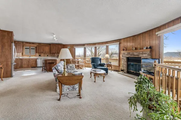 1149 S River RD, Cochrane, WI 54622