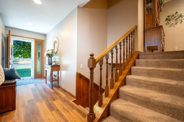 712 W Circle DR, Montgomery, MN 56069