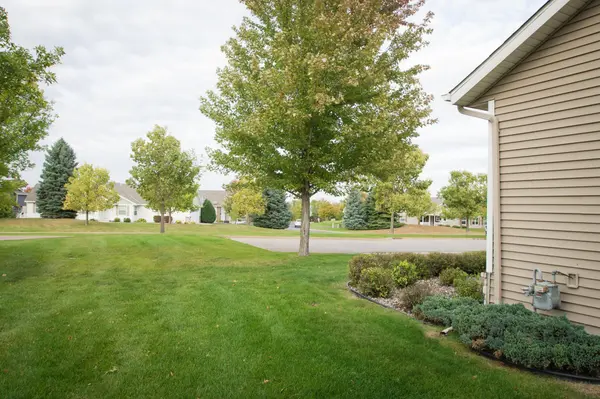 10541 74th ST NE #2, Otsego, MN 55301