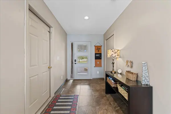 302 Pleasant KNLS, Center City, MN 55012