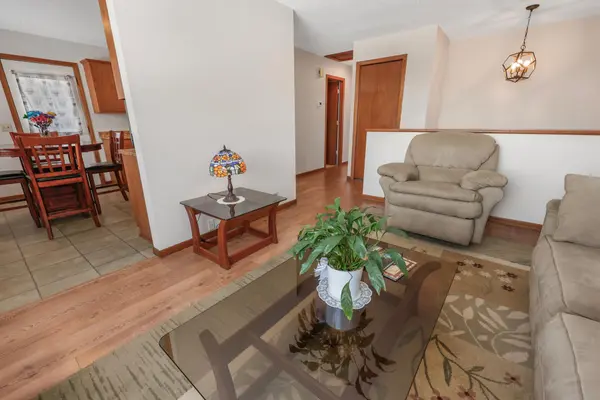 416 Cottonwood AVE NE, Saint Michael, MN 55376