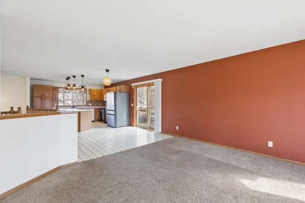 9597 Mill Trail LN, Monticello, MN 55362