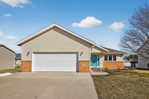 905 3rd ST SE, Kasson, MN 55944