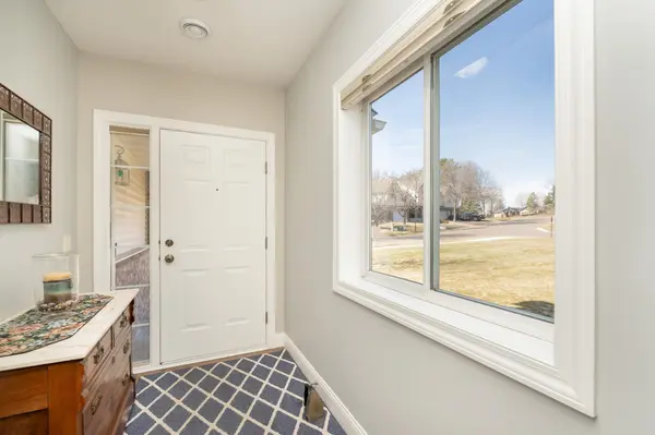 3637 Fox Tail TRL NW, Prior Lake, MN 55372