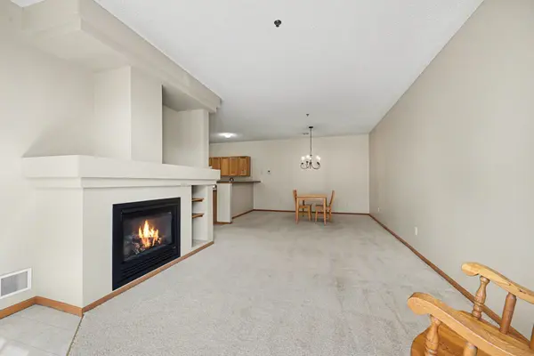 313 Frederick CIR, Hastings, MN 55033