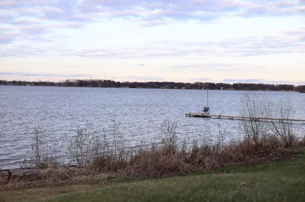 2358 Crest WAY, Rush City, MN 55069