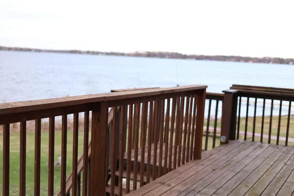 2358 Crest WAY, Rush City, MN 55069