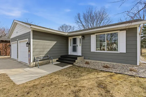 409 Boulder ST SW, Hutchinson, MN 55350