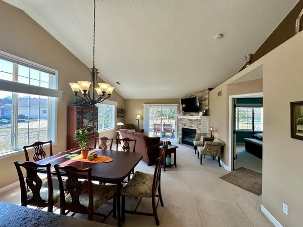 7063 Dupre RD, Centerville, MN 55038