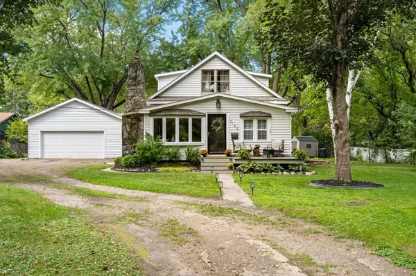 5145 Long AVE, White Bear Lake, MN 55110