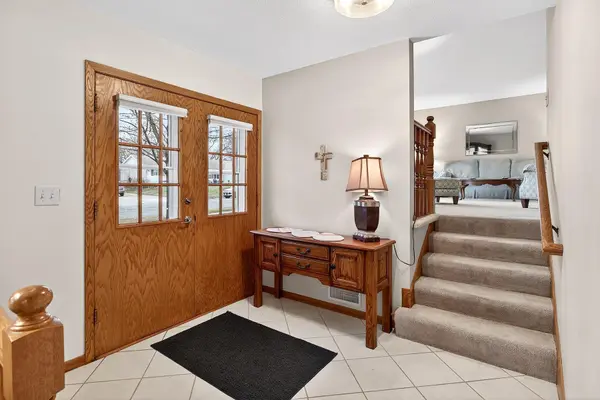 14150 Garrett AVE, Apple Valley, MN 55124