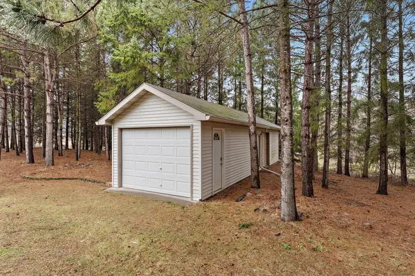 1402 143rd ST, New Richmond, WI 54017