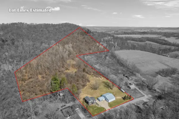 W4824 Puent RD, La Crosse, WI 54601