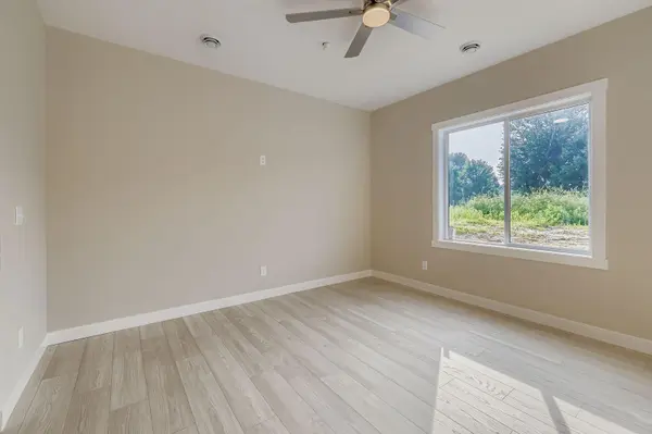 2123 Cleveland WAY S, Cambridge, MN 55008