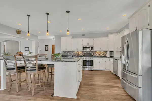 1403 10th AVE N, Sartell, MN 56377