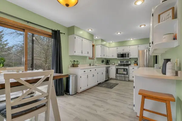 680 E Isle ST, Isle, MN 56342