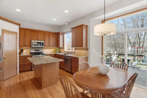 14955 Credit View DR, Savage, MN 55378