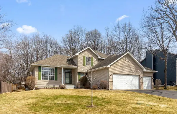 14955 Credit View DR, Savage, MN 55378