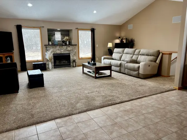 9200 County Road 3 NW, Oronoco, MN 55960